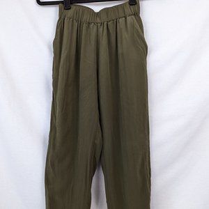 Grana Women's 100% Silk Pull On Olive Green Pants, XS